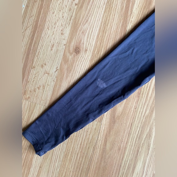 Patagonia Long Sleeve Surf Suit - Picture 5 of 6